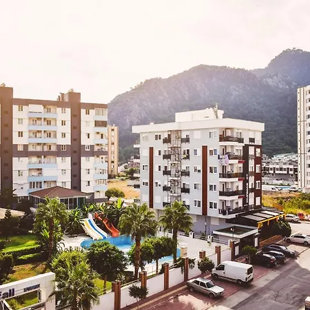 Daire Spacious 2 Bedroom For Up To 5 With Mountain View. Free Wifi *